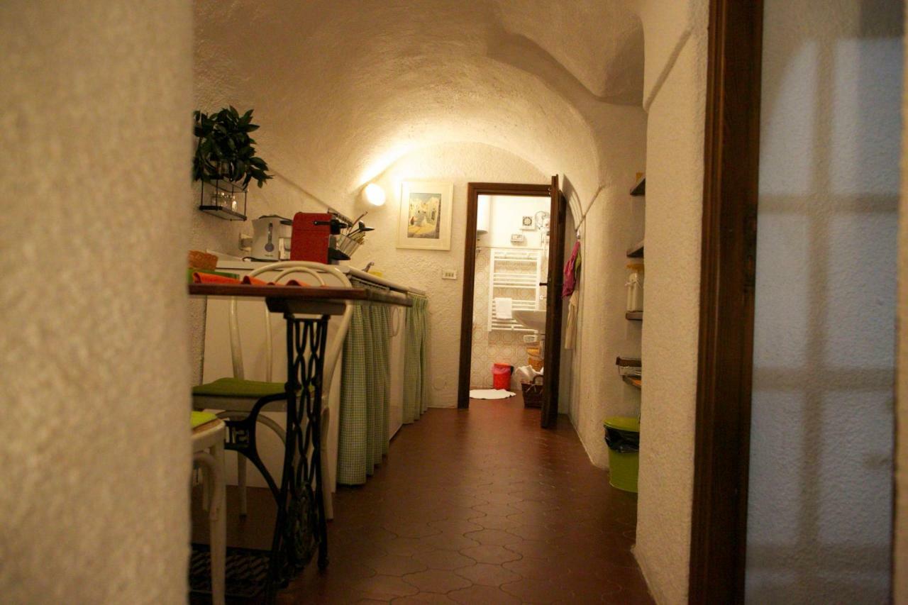 Appartamento Le Violette Dolceacqua Εξωτερικό φωτογραφία
